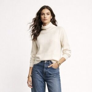 Aritzia Wilfred Cyprie Sweater XXS Ivory Merino Wool Mock Neck Minimalist Preppy